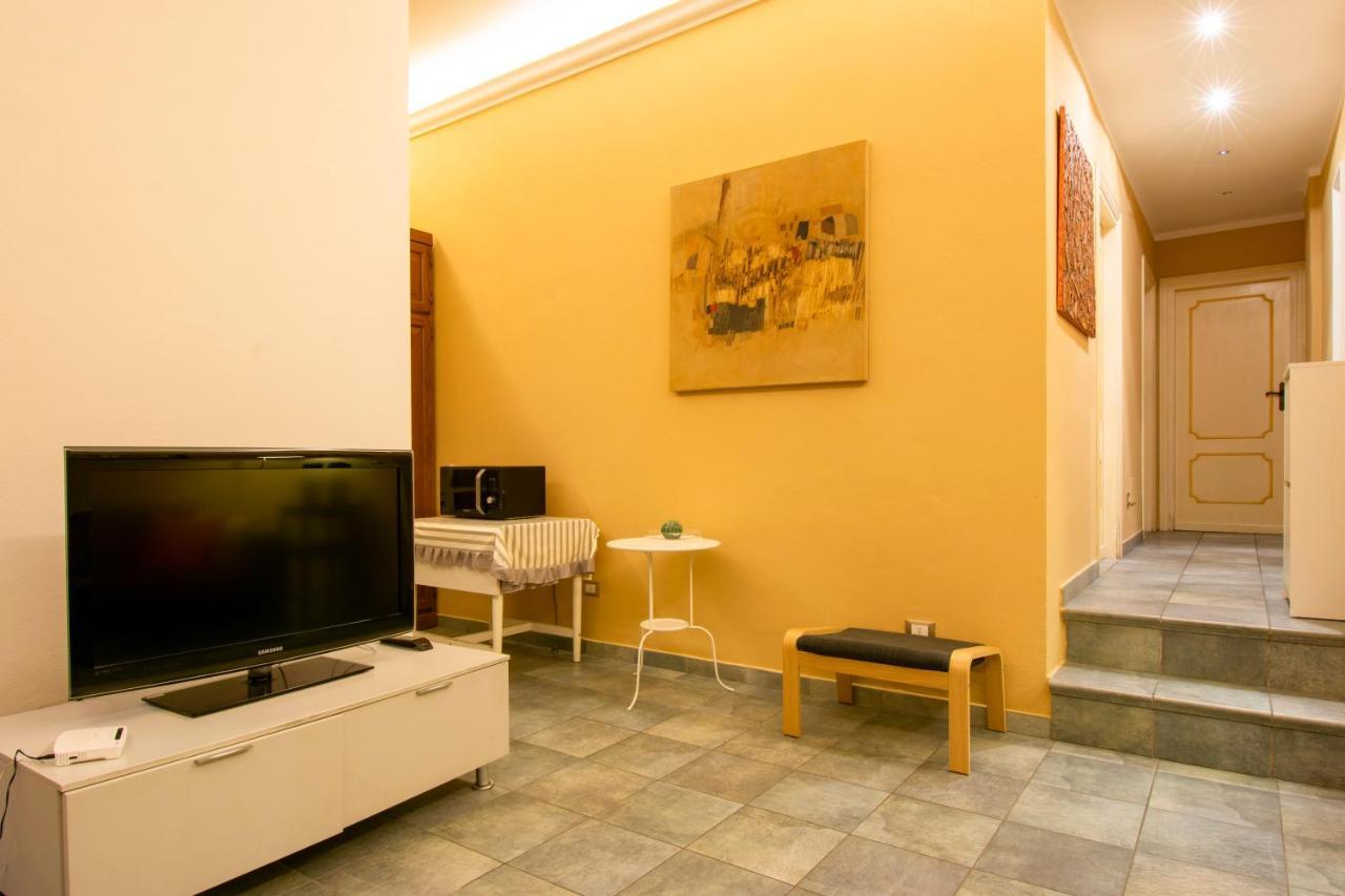 Altido Family Apart For 5 In Central Pisa On Riverside 외부 사진